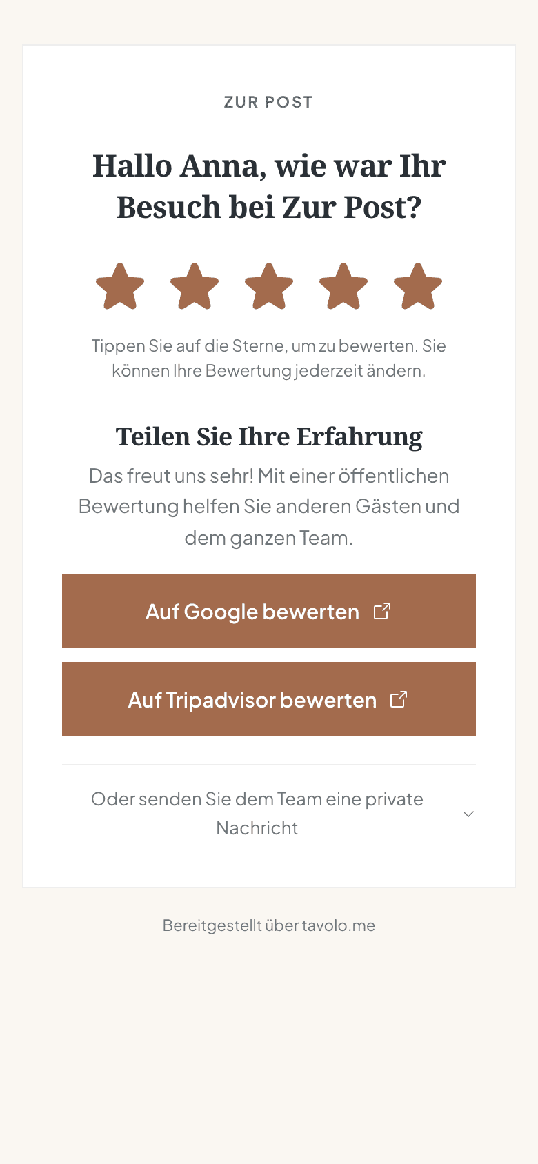 Die Feedback-Seite auf dem Smartphone des Gastes: fünf Sterne zum Antippen, darunter die Buttons zur Bewertung bei Google und Tripadvisor.